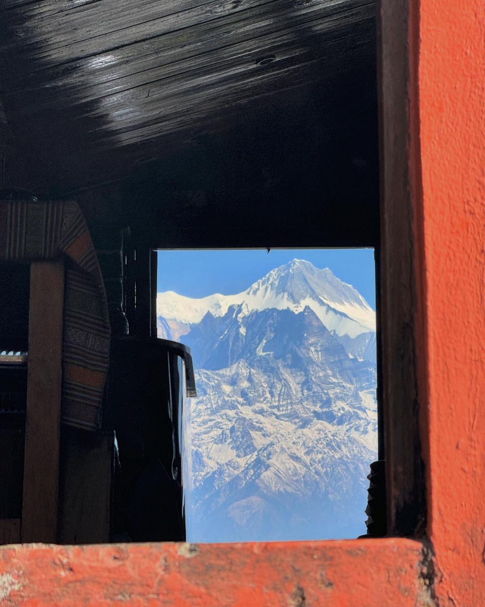 Es Deurali Resort Pokhara Exterior foto